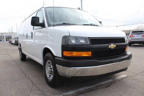 2019 Chevrolet Express Cargo  RWD photo