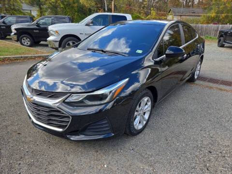 2019 Chevrolet Cruze LT FWD photo