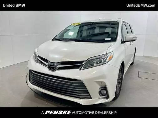 2018 Toyota Sienna Limited Premium FWD photo