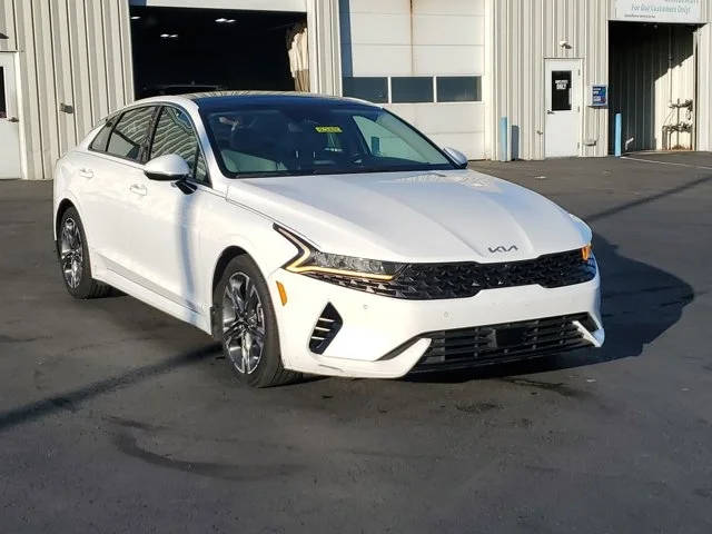 2022 Kia K5 EX FWD photo