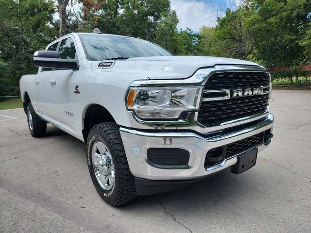 2022 Ram 2500 Big Horn 4WD photo