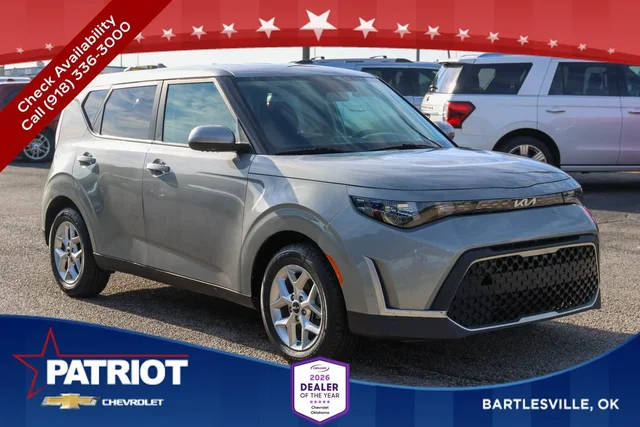2023 Kia Soul LX FWD photo
