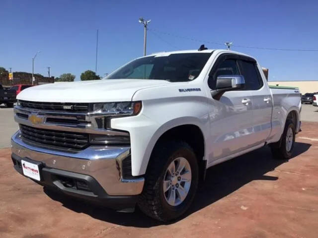 2020 Chevrolet Silverado 1500 LT 4WD photo