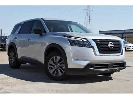 2023 Nissan Pathfinder S 4WD photo