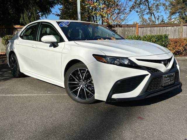 2022 Toyota Camry SE FWD photo