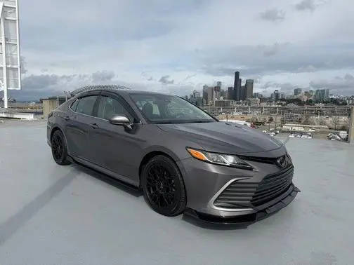 2023 Toyota Camry LE FWD photo