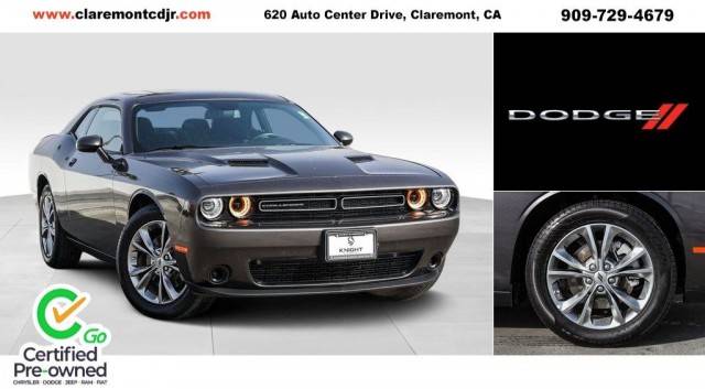 2023 Dodge Challenger SXT AWD photo