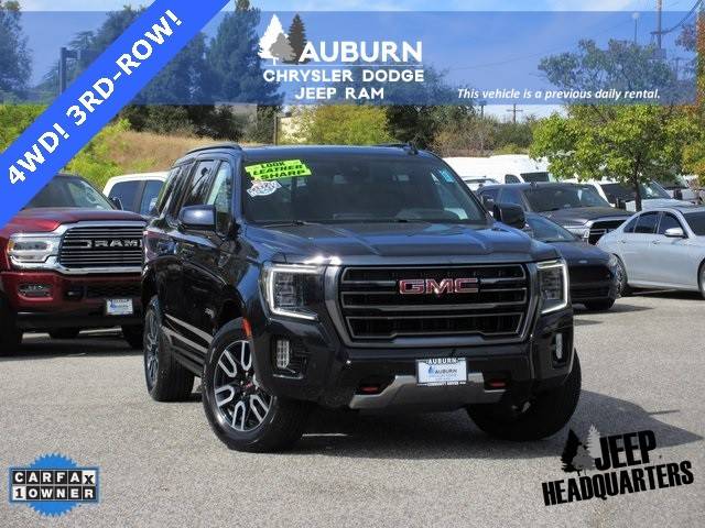 2023 GMC Yukon AT4 4WD photo