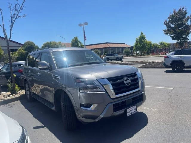 2022 Nissan Armada SL RWD photo