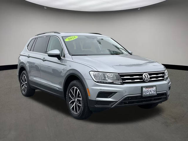 2021 Volkswagen Tiguan SE FWD photo