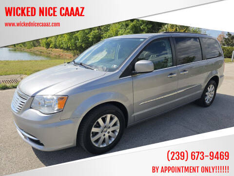 2015 Chrysler Town and Country Touring FWD photo