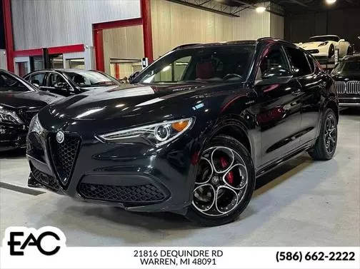 2023 Alfa Romeo Stelvio Veloce AWD photo