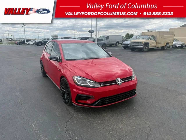 2019 Volkswagen Golf R AWD photo
