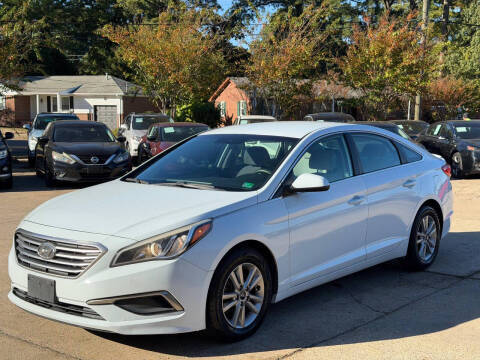 2016 Hyundai Sonata  FWD photo