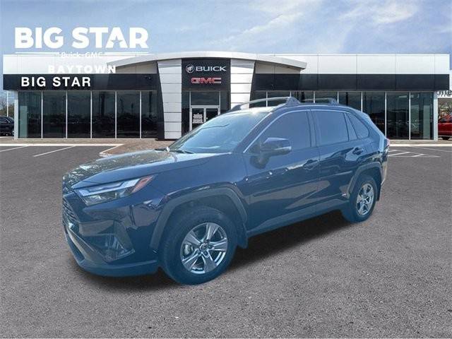 2023 Toyota RAV4 Hybrid XLE AWD photo