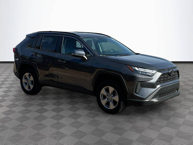 2023 Toyota RAV4 XLE AWD photo