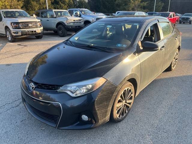 2015 Toyota Corolla L FWD photo