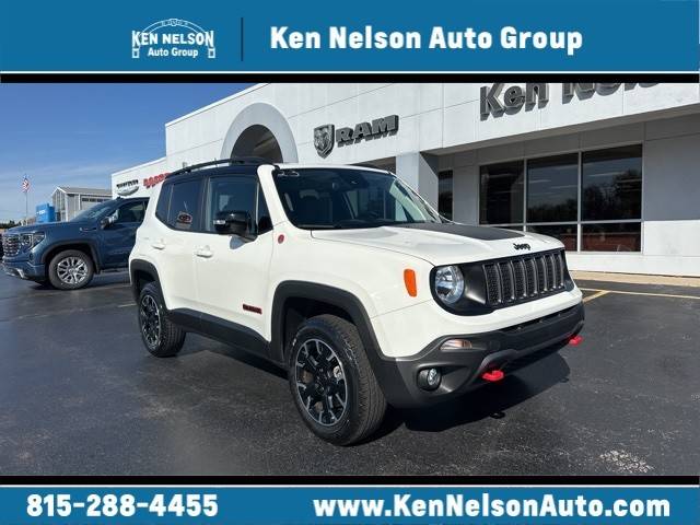 2023 Jeep Renegade Trailhawk 4WD photo