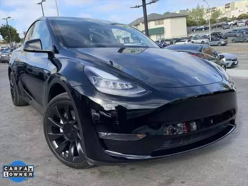 2021 Tesla Model Y Standard Range RWD photo