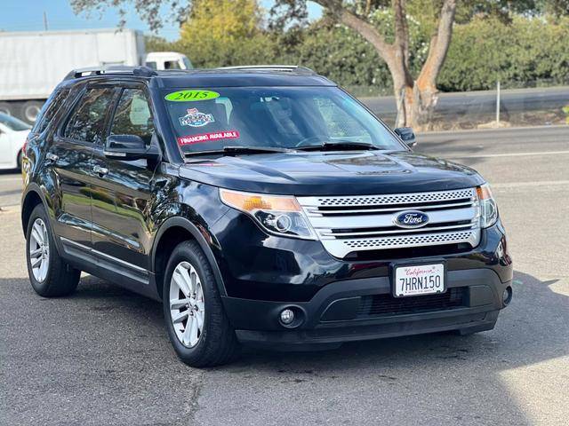 2015 Ford Explorer XLT FWD photo