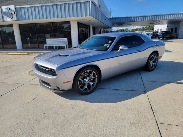 2015 Dodge Challenger SXT Plus RWD photo