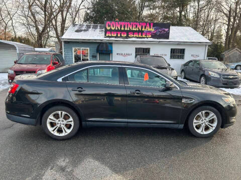 2015 Ford Taurus SEL FWD photo