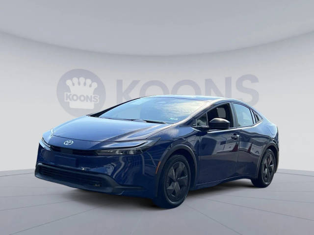 2023 Toyota Prius LE FWD photo