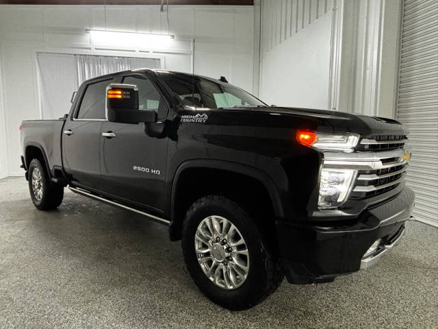 2022 Chevrolet Silverado 2500HD High Country 4WD photo