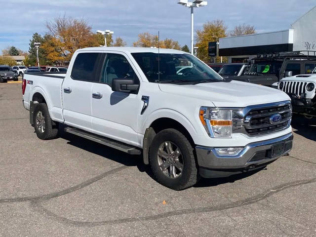 2022 Ford  XLT 4WD photo