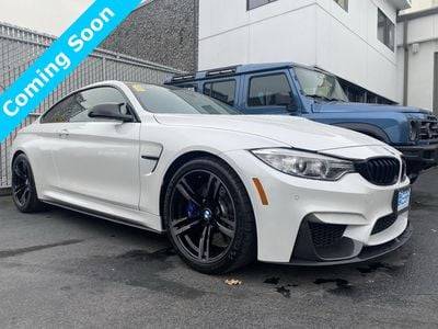 2016 BMW M4  RWD photo