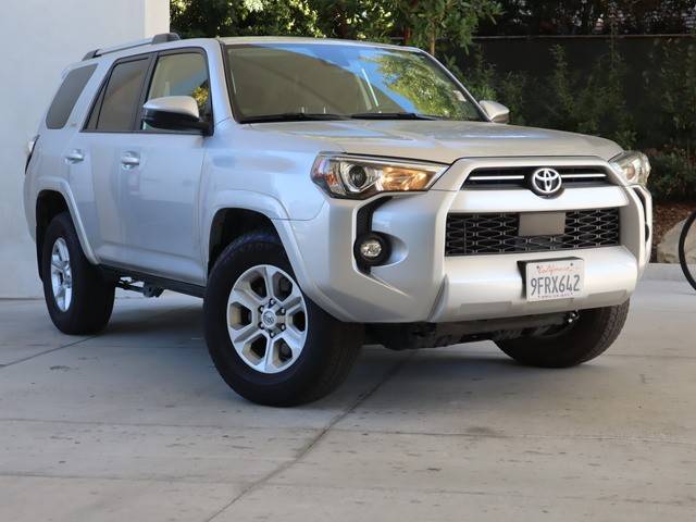 2023 Toyota 4Runner SR5 RWD photo