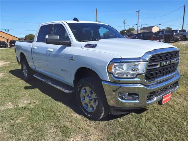 2022 Ram 2500 Big Horn 4WD photo