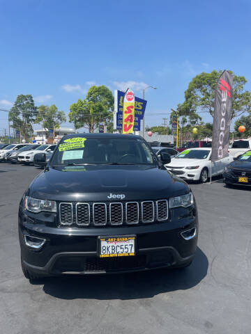 2019 Jeep Grand Cherokee Laredo E RWD photo