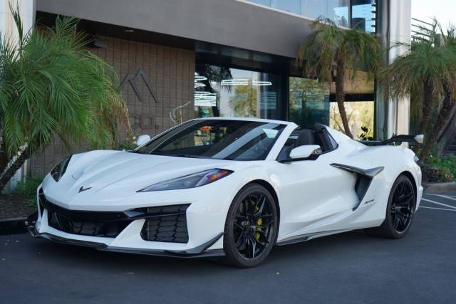 2023 Chevrolet Corvette Z06 3LZ RWD photo