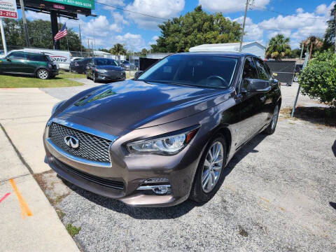 2017 Infiniti Q50 3.0t Premium RWD photo