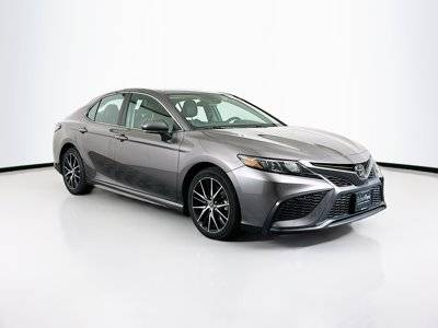 2022 Toyota Camry SE FWD photo