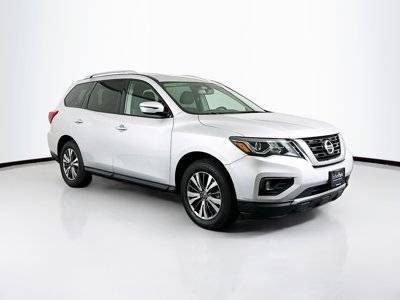 2020 Nissan Pathfinder SV FWD photo