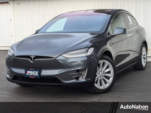 2020 Tesla Model X Long Range Plus AWD photo