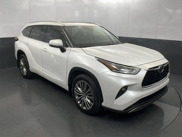 2022 Toyota Highlander Platinum AWD photo