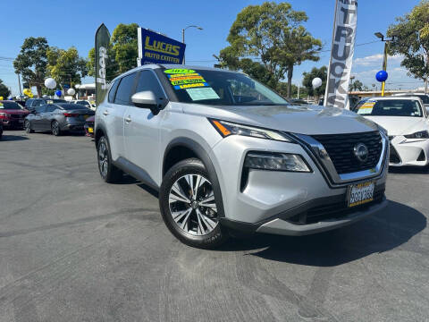 2023 Nissan Rogue SV FWD photo