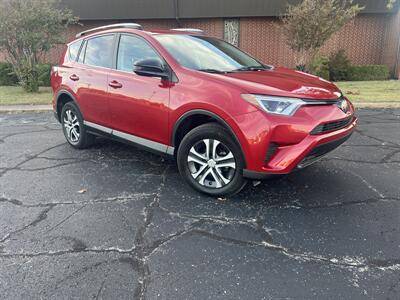 2017 Toyota RAV4 LE FWD photo