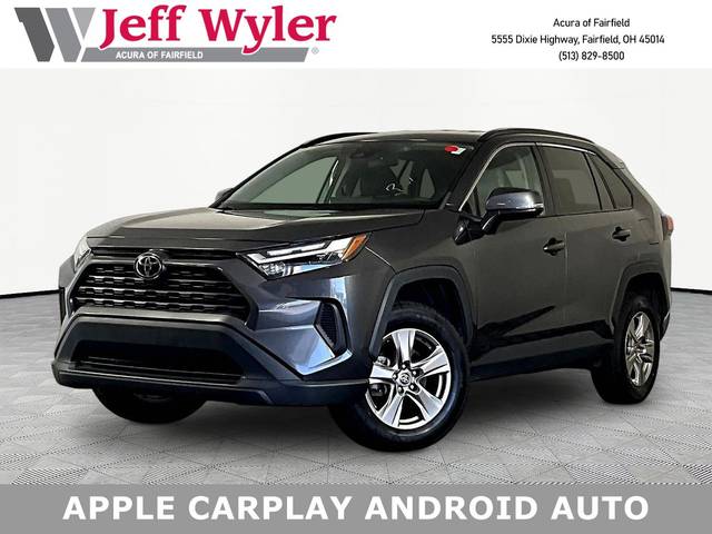 2022 Toyota RAV4 XLE FWD photo