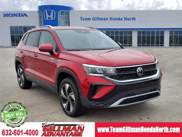 2023 Volkswagen Taos SE AWD photo