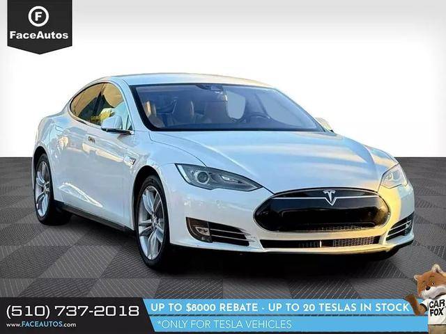 2015 Tesla Model S 70 kWh Battery RWD photo