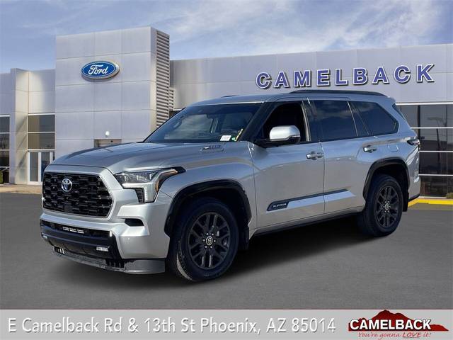 2023 Toyota Sequoia Platinum 4WD photo