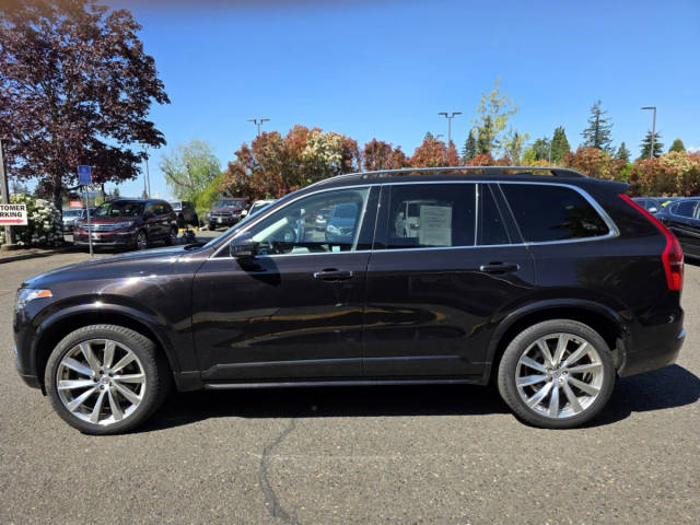 2016 Volvo XC90 T6 Momentum AWD photo