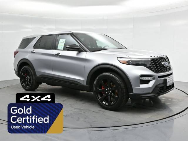 2022 Ford Explorer ST 4WD photo