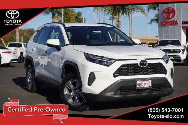 2022 Toyota RAV4 XLE FWD photo