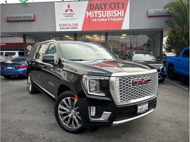 2023 GMC Yukon XL Denali RWD photo