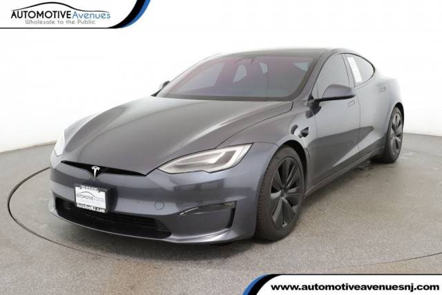 2021 Tesla Model S Plaid AWD photo